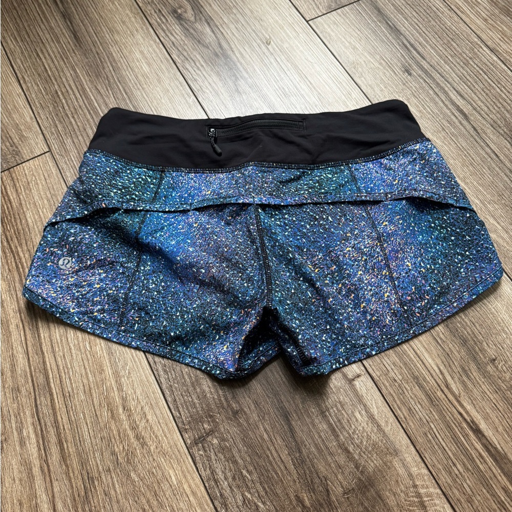 🍋 Lululemon Speed Up shorts. Size 4